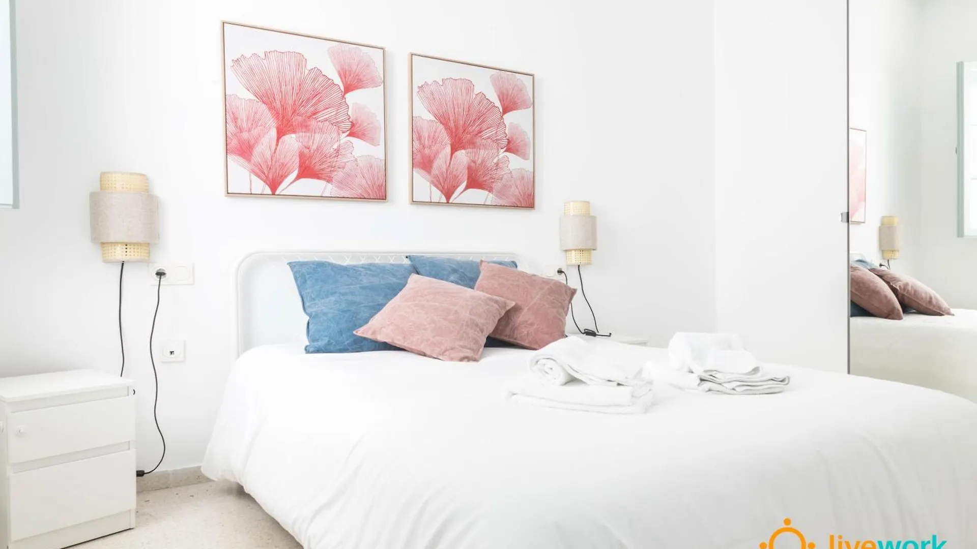 Apartamento Floral By Livework Cádiz 0*,  España